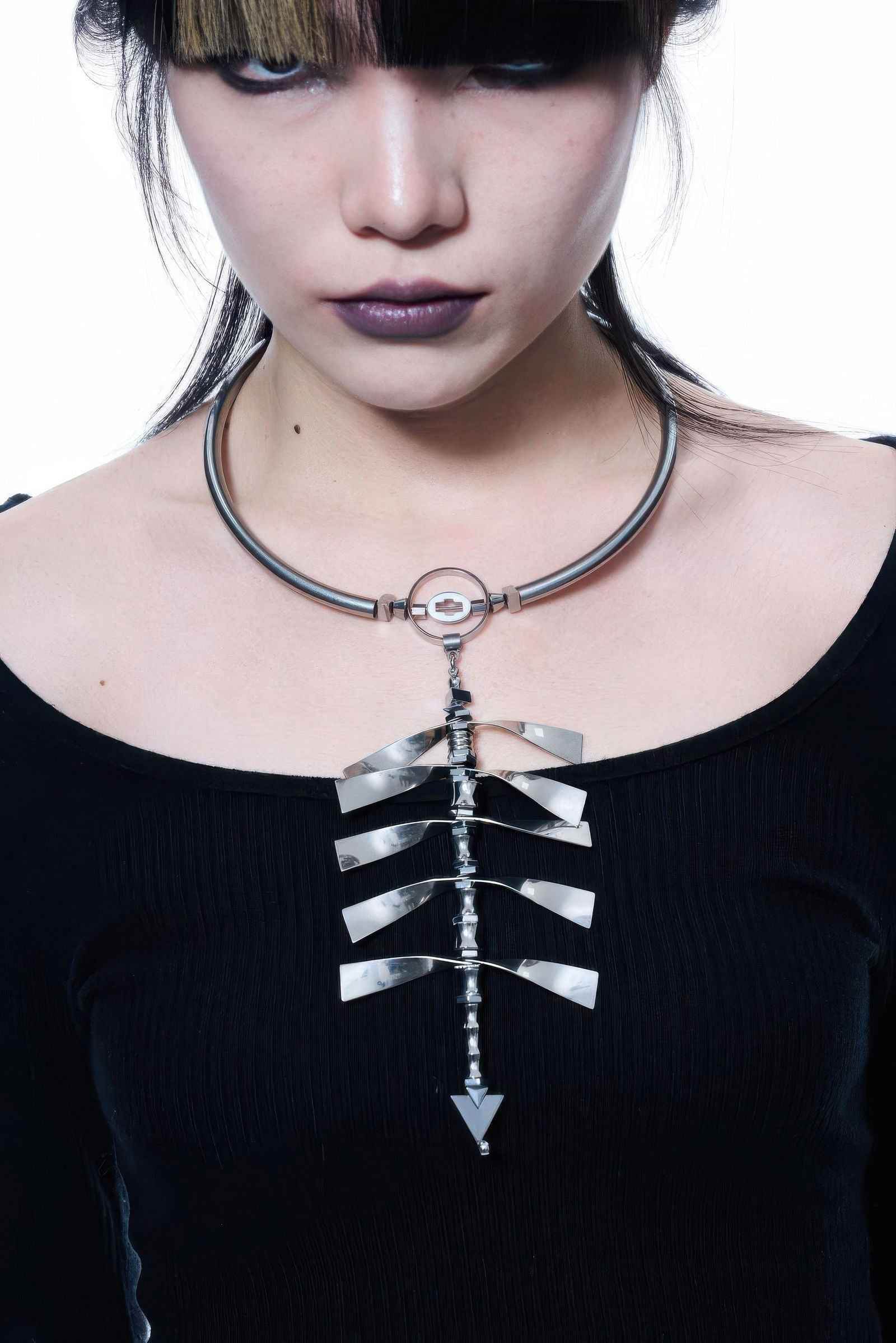 Cyberpunk Spine Design Necklace - Futuristic Sweater Chain - 5SION