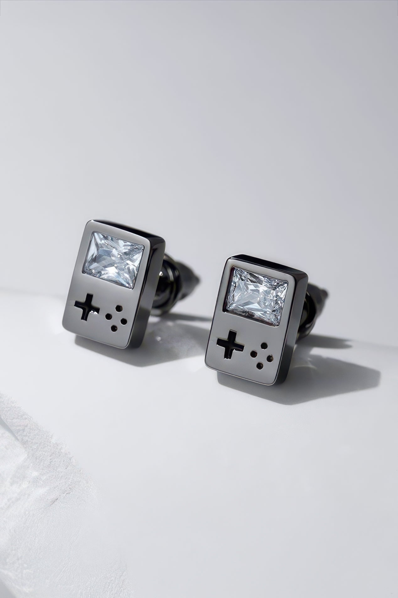 Retro Game Console Earrings - 5SION